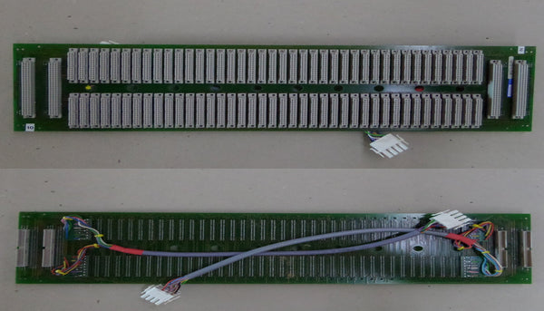 Motherboard Versa, bottom right (2) Grid Versa